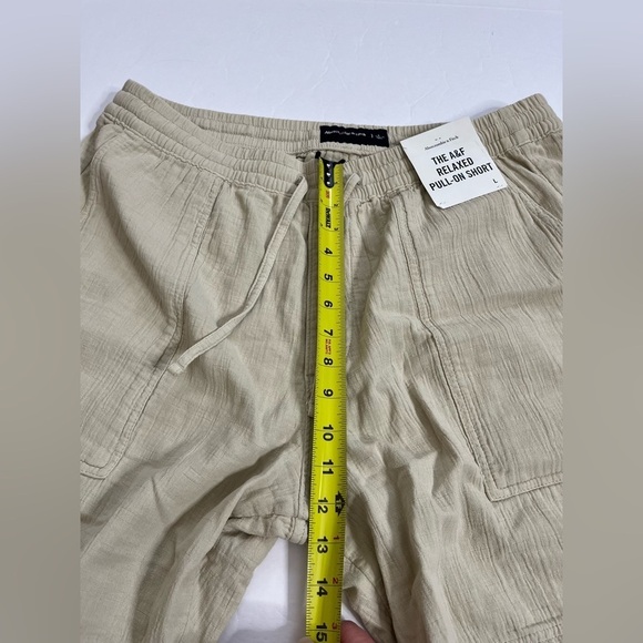 Abercrombie & Fitch Relaxed Pull On Short Size Large New Beige - Picture 6 of 8
